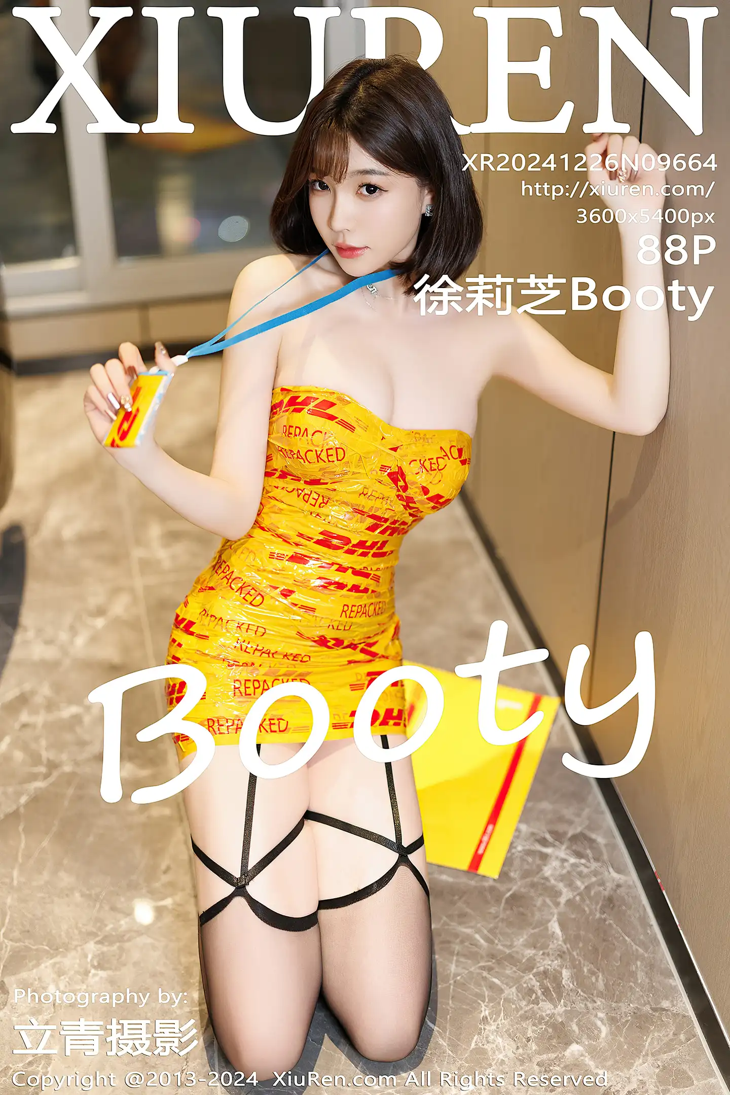[XiuRen秀人网] VOL.9664 女神徐莉芝Booty性感黄色胶布+黑色情趣内衣秀完美身材诱惑写真88P-秀人网官方网站